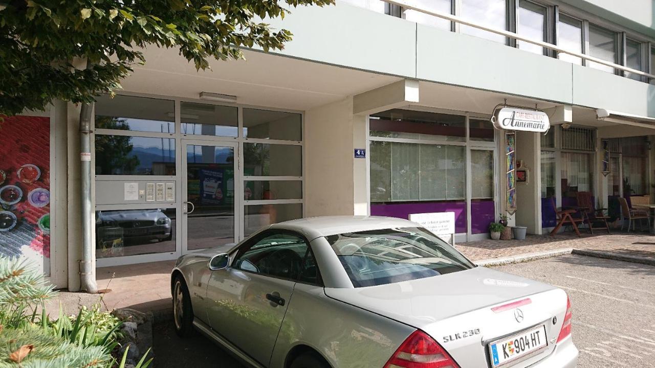 Wohnen Im Kolonialstil Inklusive Tiefgarage, Kontaktloser Check-In 克拉根福 外观 照片